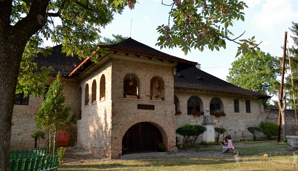 Două monumente emblematice ale secolului al XVII-lea: Brebu și Suceava